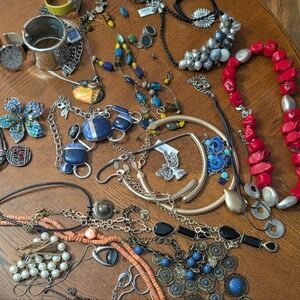 Jewlery Lot Chico! Some NWT All Wearable. Great Resale Opportunity